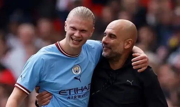 英超-布伦特福德1-4曼城：群雄乱斗，曼城或渔翁得利|前瞻