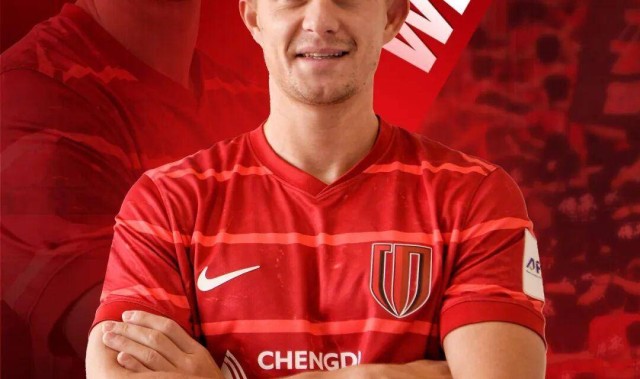 成都蓉城官宣两名新援加盟！“欧冠级”中卫填上最关键一块阵容拼图