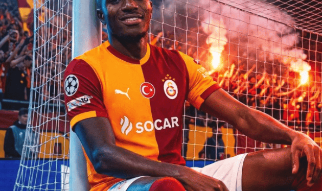 8场7球！带队杀入欧冠16强！1亿巨星太硬气，不去豪门，降维打击