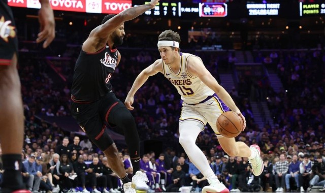 NBA杯八强战前瞻：雷霆湖人势头凶猛 文班是否冒险复出？