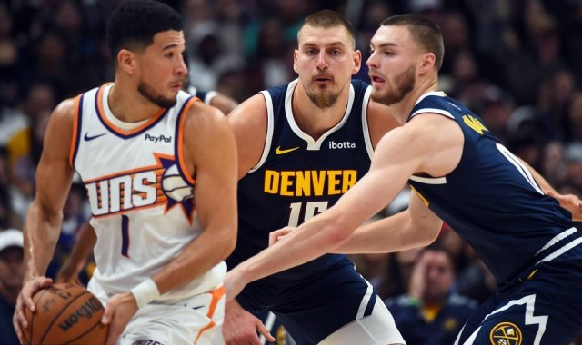 约基奇14+14+15布克空砍31分 掘金射日首胜