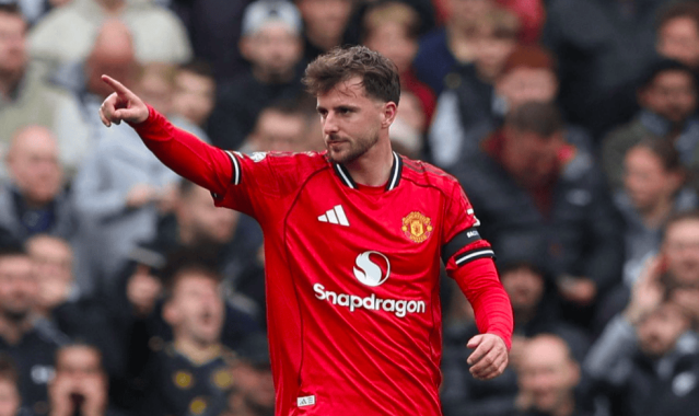 2-0！芒特破荒 舍什科连场破门 曼联掀翻升班马重返上半区